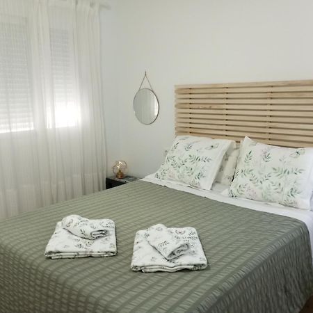 Apartamento Turistico Damajuana Parking Free Espartinas Bagian luar foto