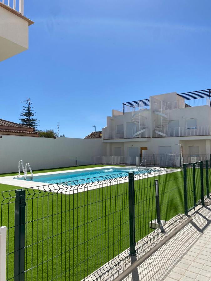 Apartamento Turistico Damajuana Parking Free Espartinas Bagian luar foto